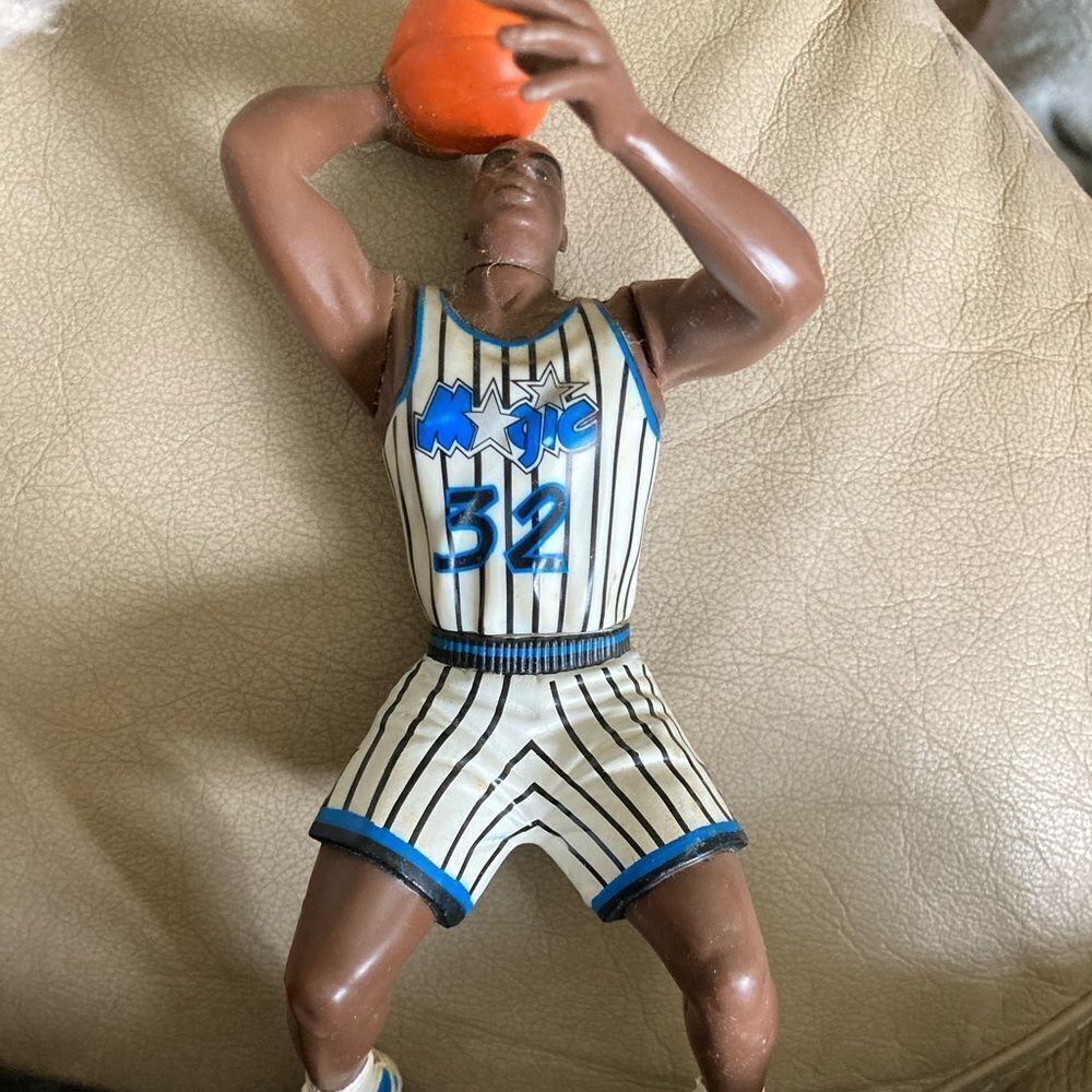 Vintage Shaquille O’Neal Orlando Magic NBA Basketball Action Figure 1993